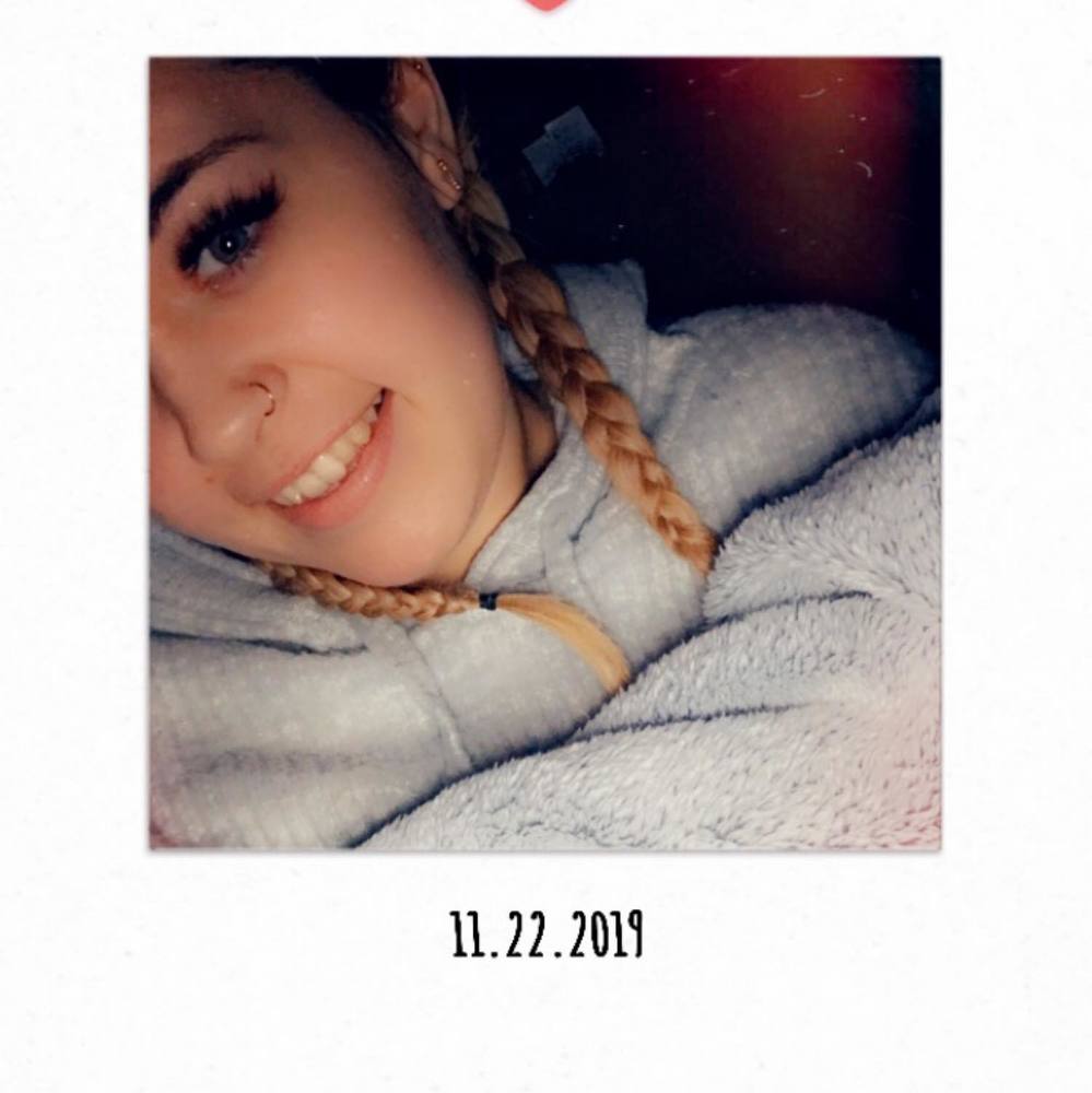 Meet your Posher, Leah